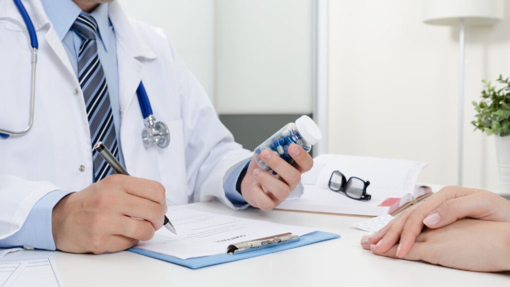 A professional prescribing medication during Florida medication-assisted treatment.