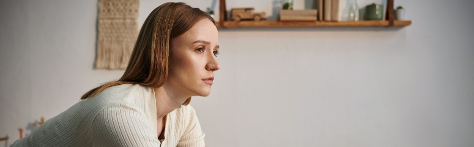 A woman, stuggling with MDD, decides to seek major depressive disorder treatment in Pompano Beach, FL.